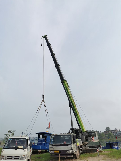 达州市桥梁建设吊装案例